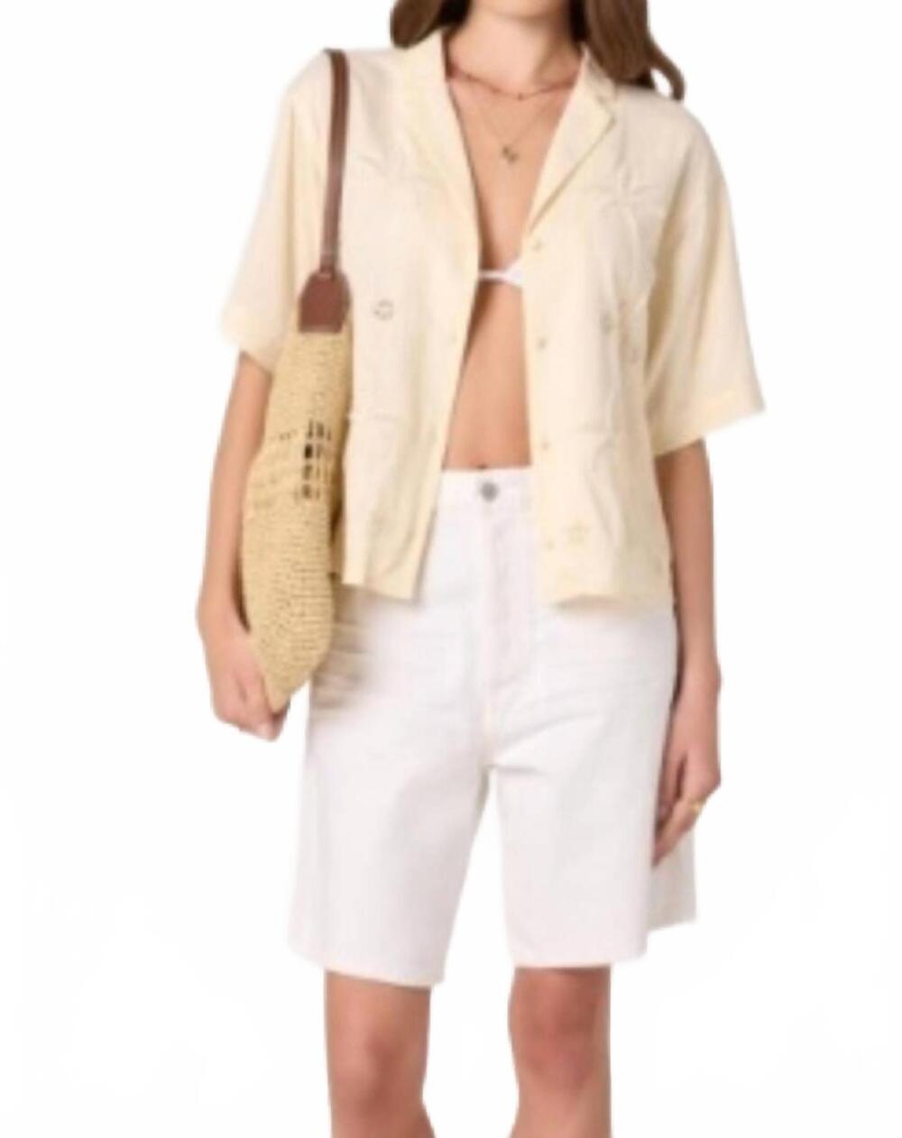 NEW ASTR vesa top in beige